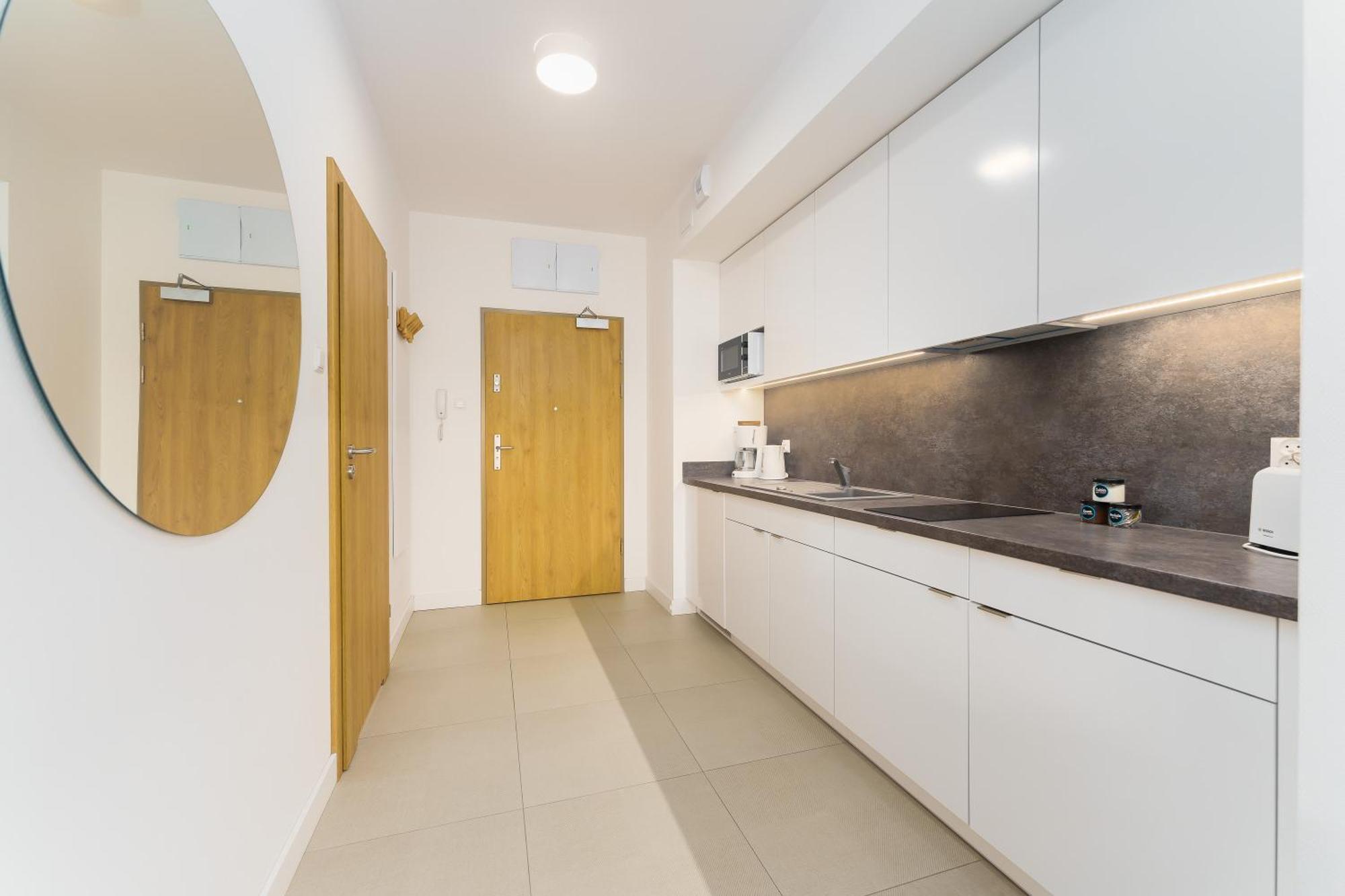 Aquamarina Prima Deluxe Studios With Sea View By Noclegi Renters Мендзиздрое Екстериор снимка