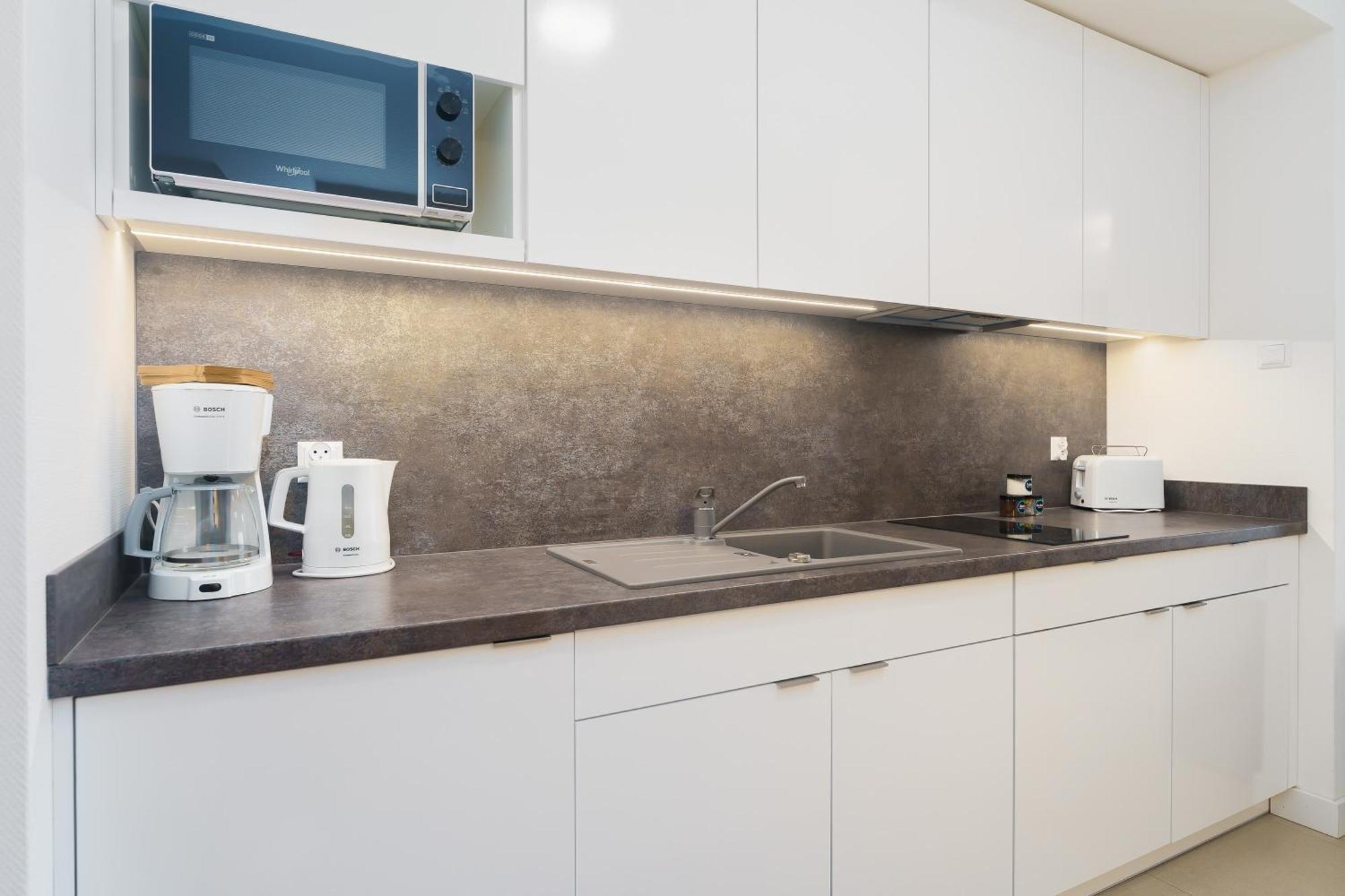 Aquamarina Prima Deluxe Studios With Sea View By Noclegi Renters Мендзиздрое Екстериор снимка